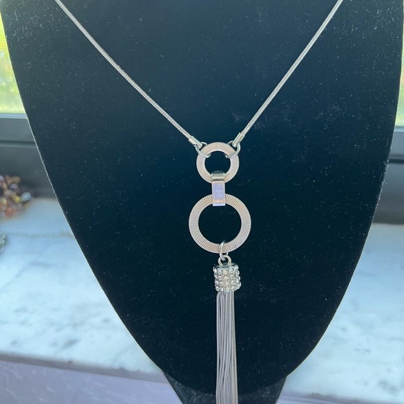 LONG SILVER TONE and RHINESTONE ADJUSTABLE NECKLACE - Picture 10 of 10